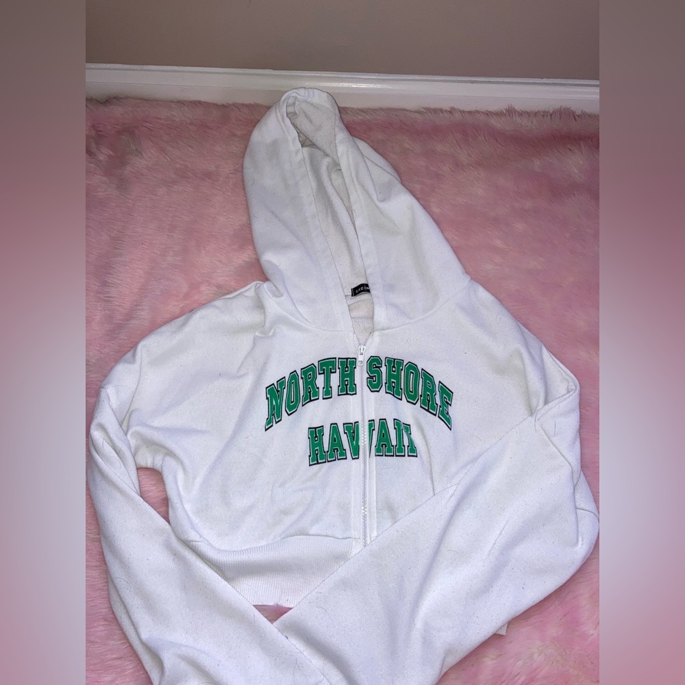 NWOT Hawaii cropped hoodie